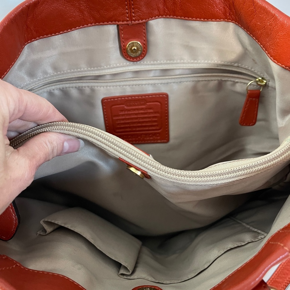 Coach Ashley Convertible Hobo in Burnt Orange‎ - Picture 8 of 11